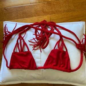 Acacia top. Size small. Never worn.